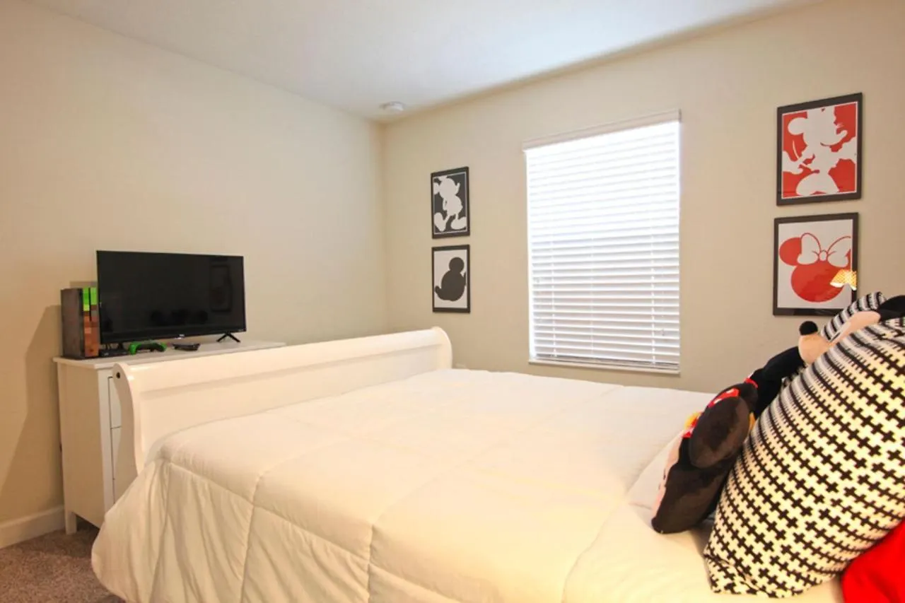 Champions Gate 1570 Apartment Four Corners